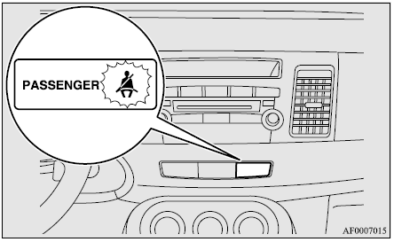 Mitsubishi Lancer. Cinturones de seguridad