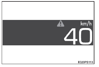 Toyota Prius. Pantalla virtual en el parabrisas