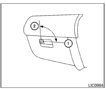 Nissan Tiida. Compartimientos para guardar