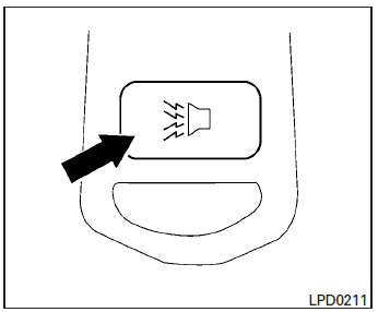 Nissan Tiida. Sistema de entrada sin llave a control remoto